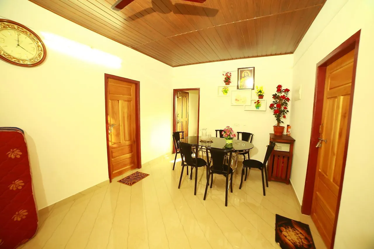 Spice Valley Home Stay & Tree House Munnar Homestay szállás